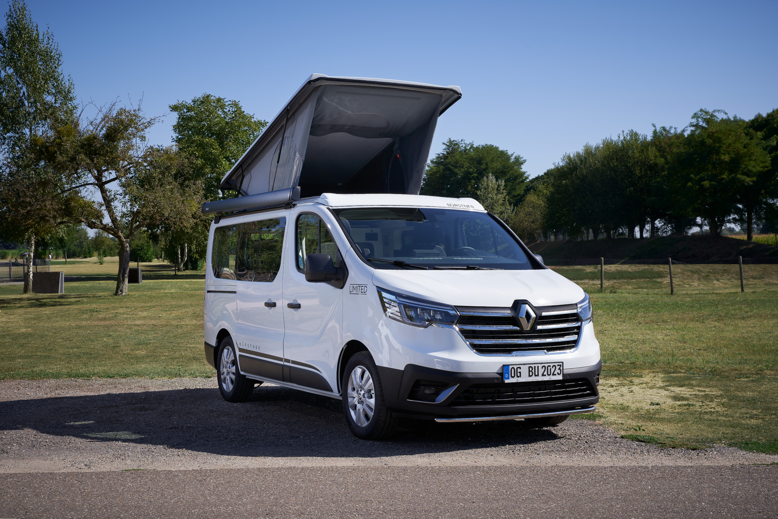 Pressemitteilung: Playa Limited Edition: Bürstner erweitert Urban Camper um  Renault Trafic